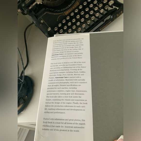 American Cars: The Automobiles That Made America Craig Cheetham Hardcover Book - Picture 7 of 12